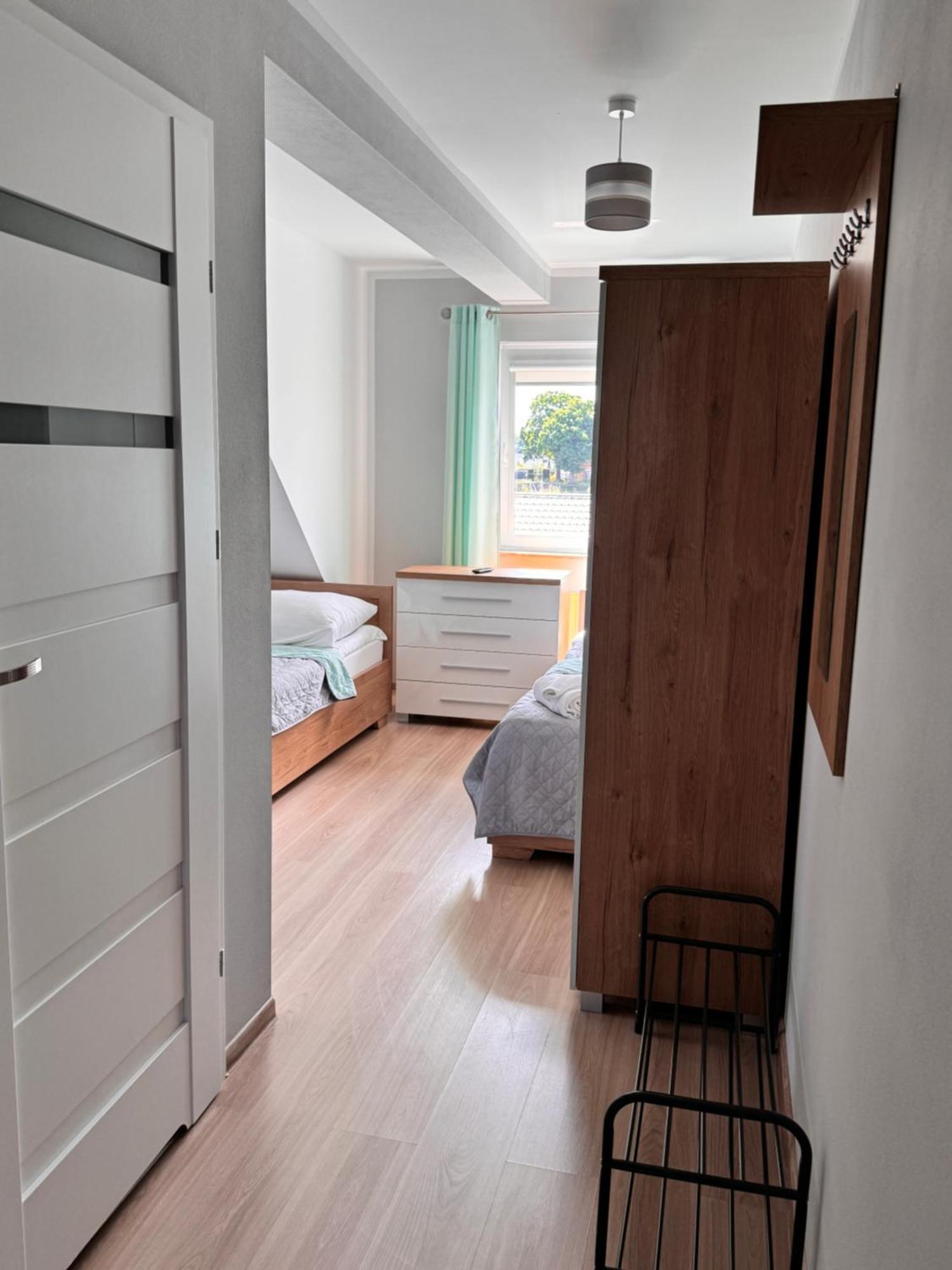 Apartamenty Maja -Pokoje - Domy Wakacyjne -Basen Podgrzewany -Jacuzzi - Sauna Leba Ngoại thất bức ảnh