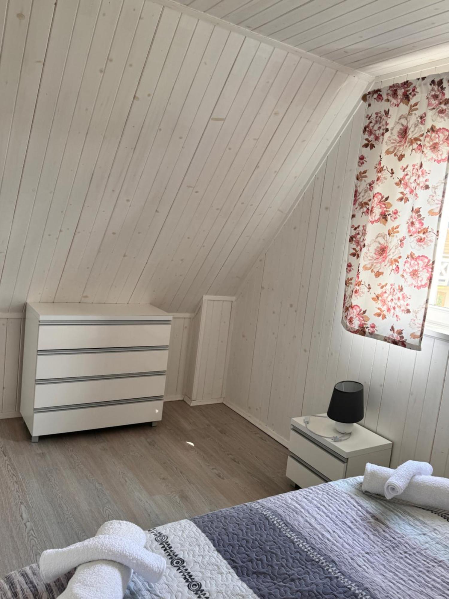 Apartamenty Maja -Pokoje - Domy Wakacyjne -Basen Podgrzewany -Jacuzzi - Sauna Leba Ngoại thất bức ảnh