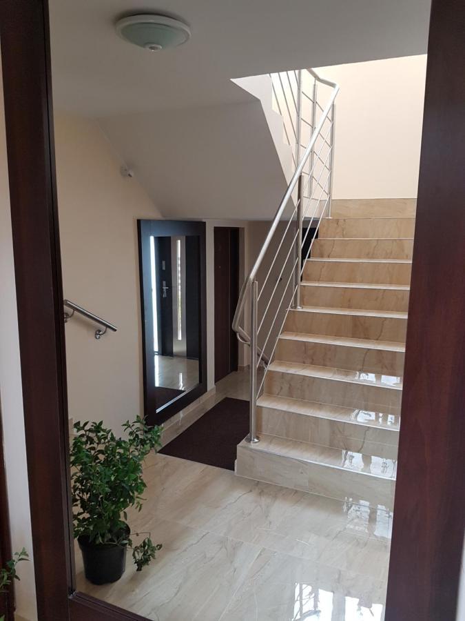 Apartamenty Maja -Pokoje - Domy Wakacyjne -Basen Podgrzewany -Jacuzzi - Sauna Leba Ngoại thất bức ảnh
