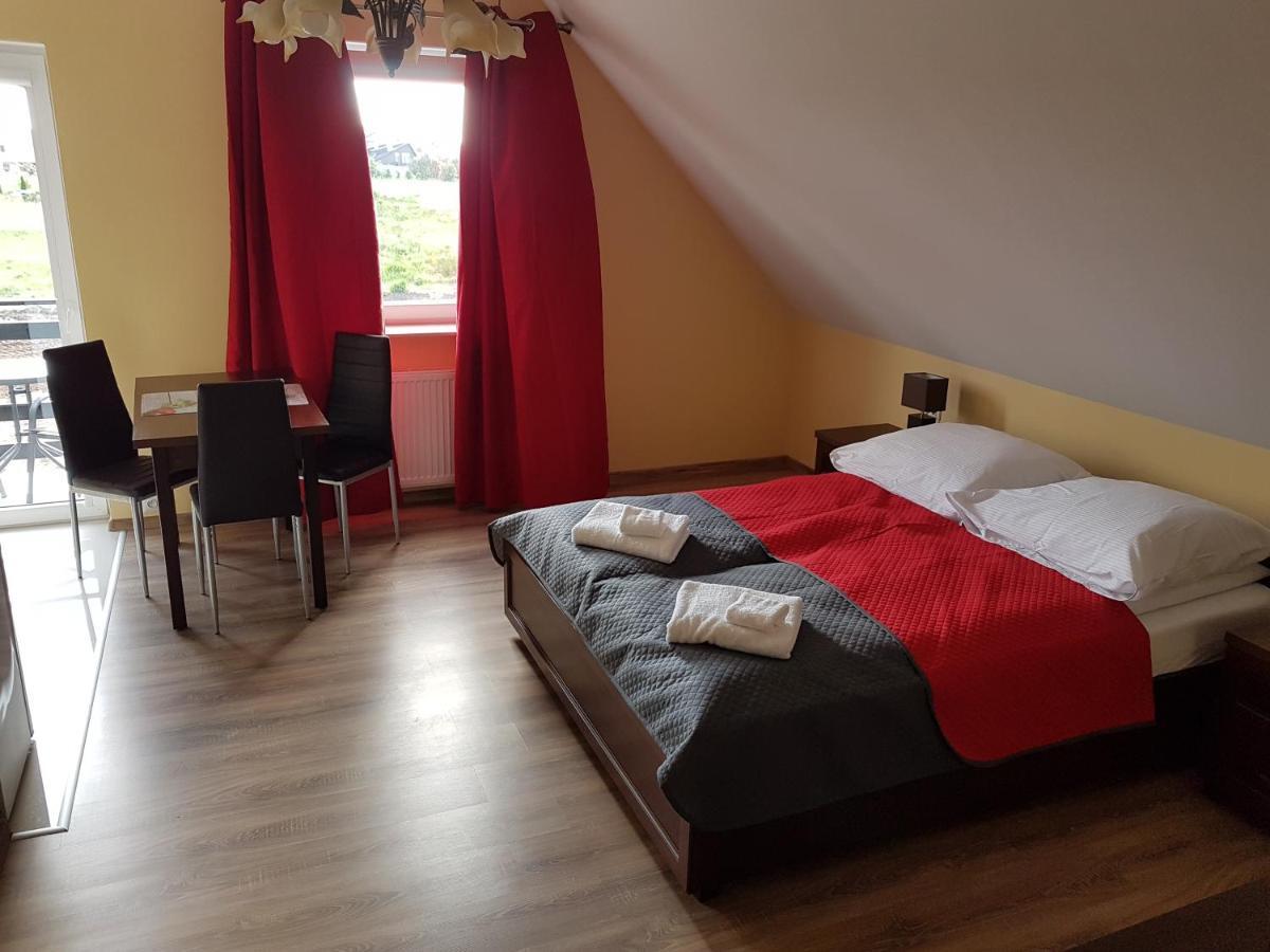 Apartamenty Maja -Pokoje - Domy Wakacyjne -Basen Podgrzewany -Jacuzzi - Sauna Leba Ngoại thất bức ảnh
